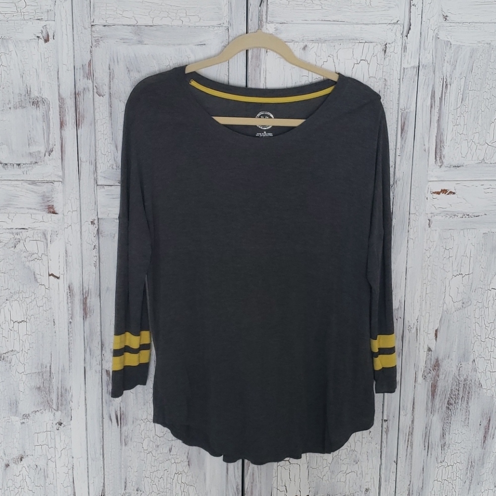 Long sleeve shirt (never worn)